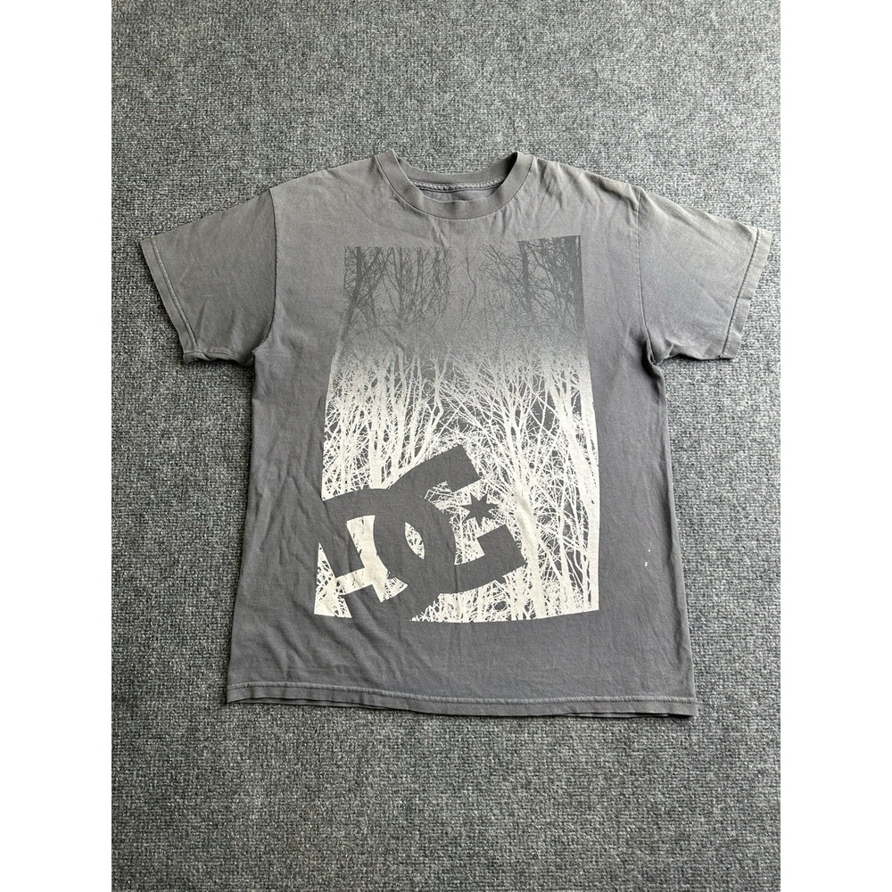 Mens DC Shoes Gray Forest Graphic Logo Skate T-Shirt, Size M